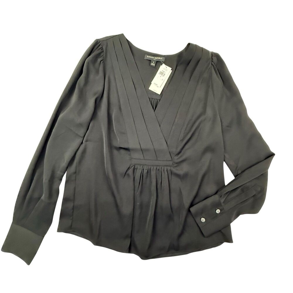 Banana Republic NEW Pleated Wrap Blouse Women Small Black V-neck Classic